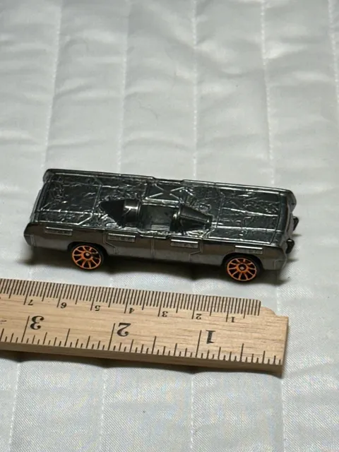 Hot Wheels Star Wars Han Solo in Carbonite Vehicle Diecast