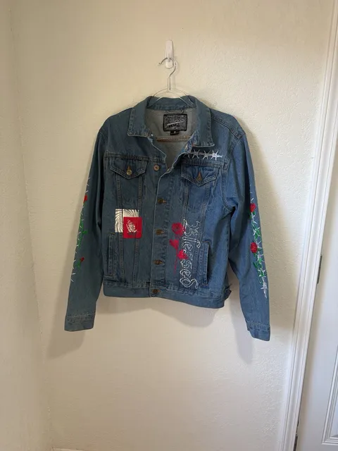 Brooklyn Cloth Jean Jacket Size M Blue Blessed Rose Embroidery Patches