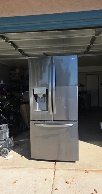 LG French Door Refrigerator with Ice Maker Stainless Steel