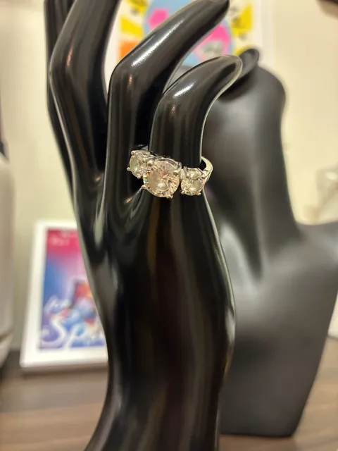 Y2K Vintage Three-Stone Cubic Zirconia Ring Silver Tone