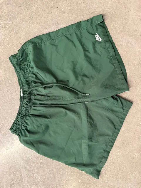Nike Shorts Size L Green Swim Trunks