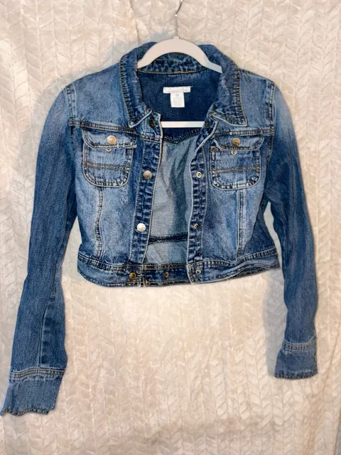 Charlotte Russe Cropped Denim Jacket Size M Blue Cotton Blend