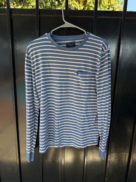 Y2K Abercrombie & Fitch Striped Long Sleeve Pocket T-Shirt Size M