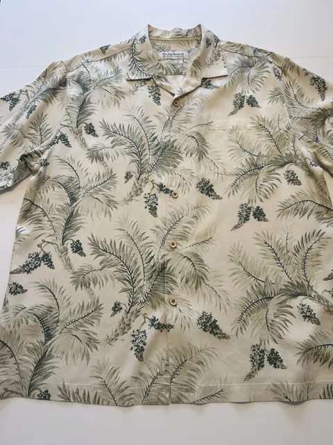 Tommy Bahama Silk Camp Shirt Green Palm Frond Print XL
