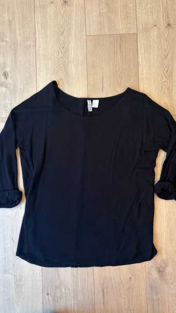 Divided By H&M Basic Black Long Sleeve Top Size L