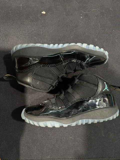 Jordan 11 Gamma
