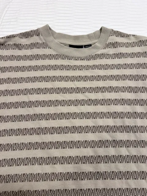 Vans Palmer Jacquard T-Shirt Size Medium Tan Brown Loose Fit Short Sleeve