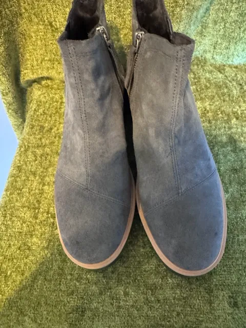 TOMS Women’s Suede Leather Ankle Boots Booties Size 9.5 Gray