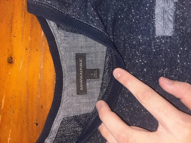 Banana Republic Long Sleeve Henley Sweatshirt Size L Blue