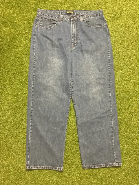 Axist Jeans Relaxed Straight Leg Jeans Size