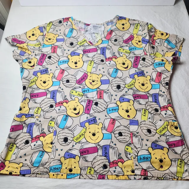 Disney Winnie The Pooh Scrub Top Size XL/XG Multicolor V-Neck