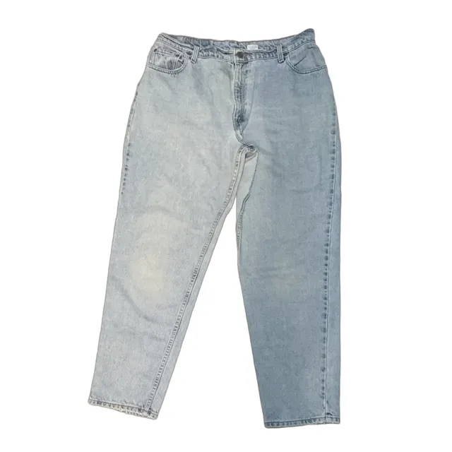 Vintage MADE USA Levi's 550 Jeans Men's M Relaxed Tapered Light Wash Blue Denim