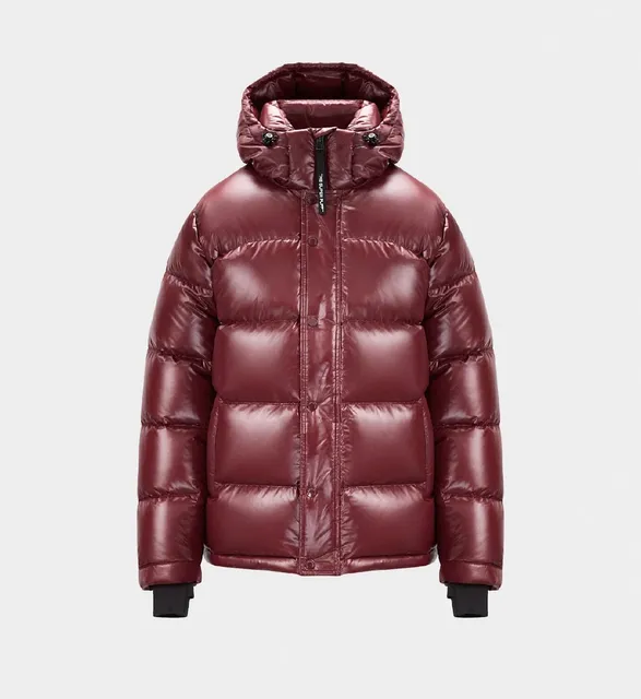 Aritzia The Super Puff Hi-Gloss Jacket  burgundy Size Small 