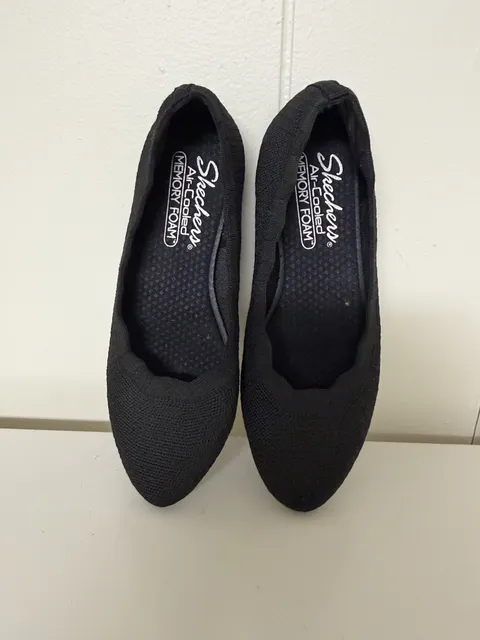 Skechers Cleo Black Knit Ballet Flats