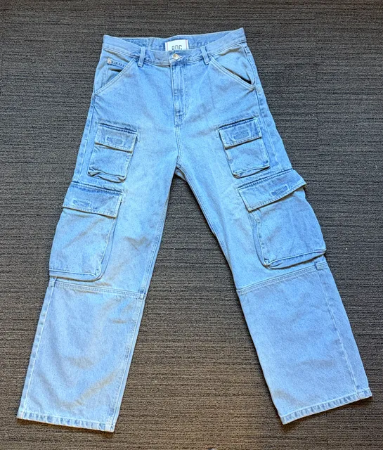 BDG Skate Fit Cargo Jeans Size 32 Light Wash Denim Utility Pants