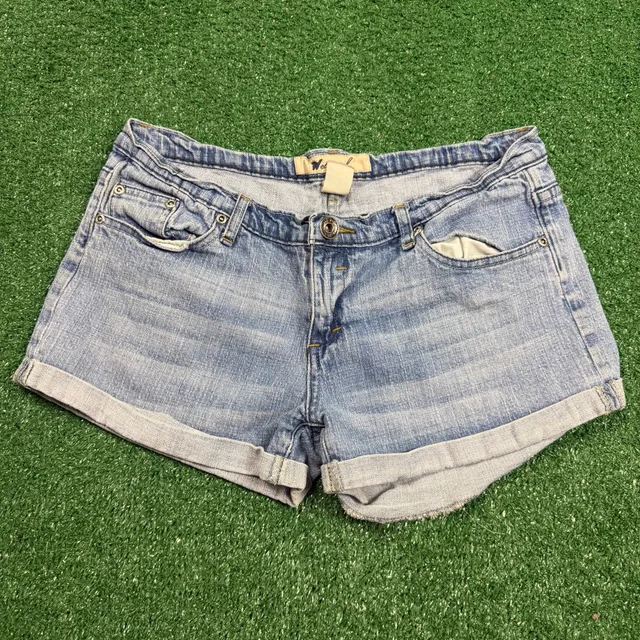 Wet Seal Denim Shorts Size 11 Light Wash Cuffed