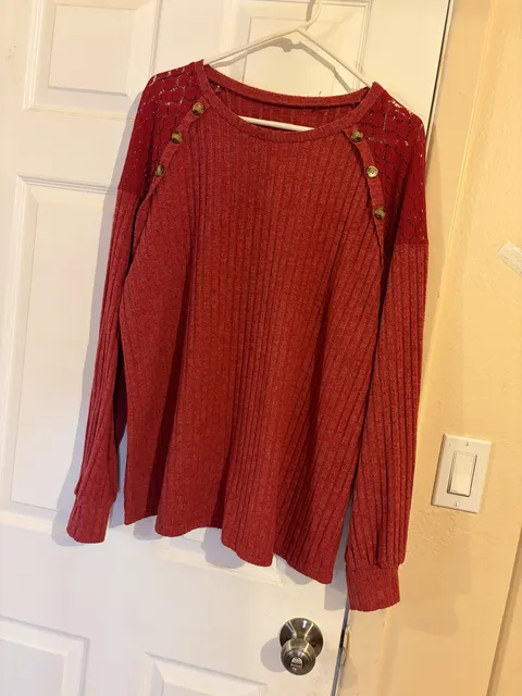 Red Ribbed Knit Top With Lace And Button Accents