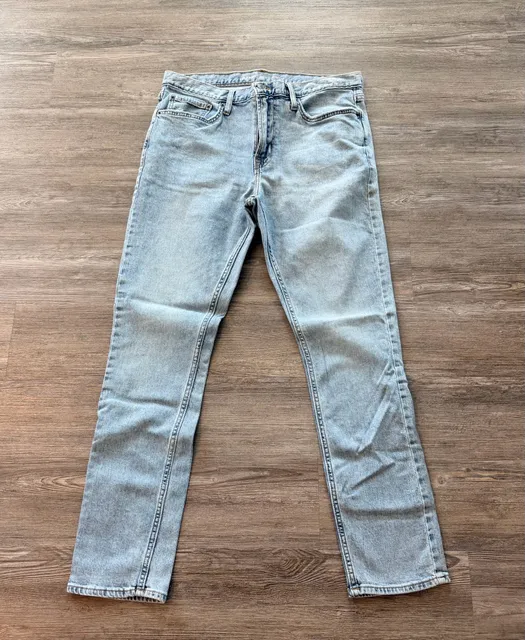 Old Navy Slim Jeans Light Wash