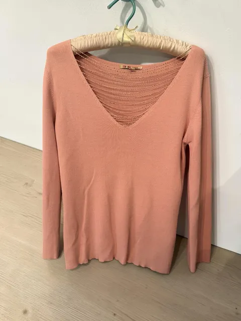 Meritage Knit Sweater Size S Pink Beaded Long Sleeve V-Neck