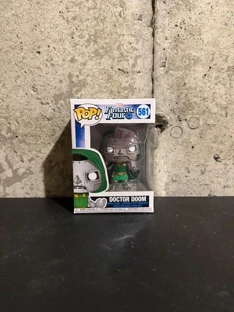Funko Pop Marvel Fantastic Four Doctor Doom Vinyl Figure 561