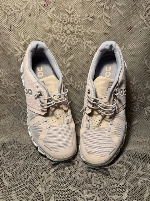 LUS 21 On Cloud Cloudtec Pink Running Shoes