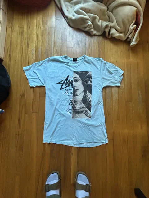 Stussy Graphic T-Shirt Size L Light Blue