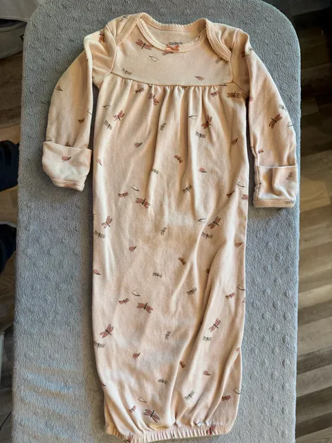Carter's Dragonfly Smocked Baby Gown Size 0-3M Pink Cotton EUC
