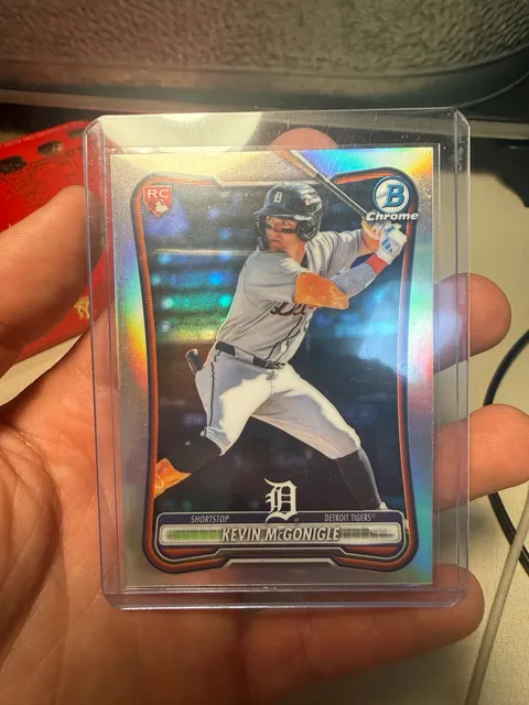 Bowman Chrome Kevin McGonigle Detroit Tigers Redemption Red Rookie Card