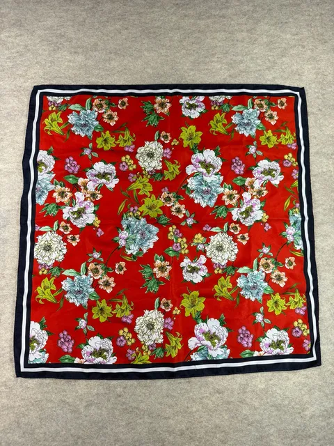 Floral Print Satin Square Scarf red 20”x20” H&M 