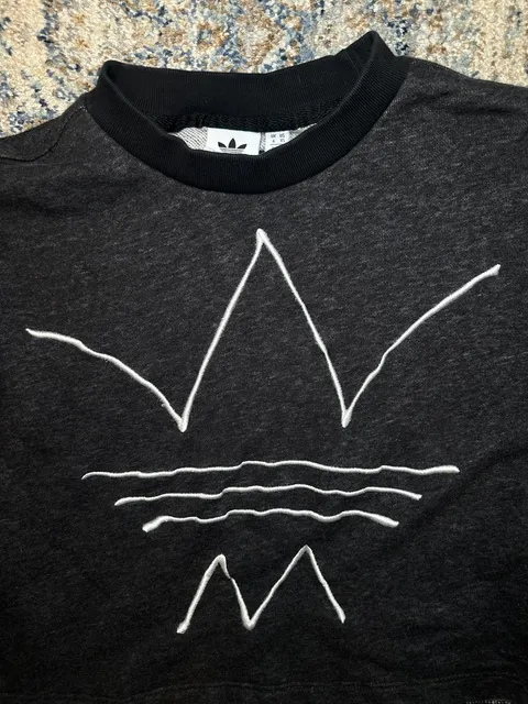 Adidas Trefoil Logo Crop Sweatshirt Size XS Charcoal Gray