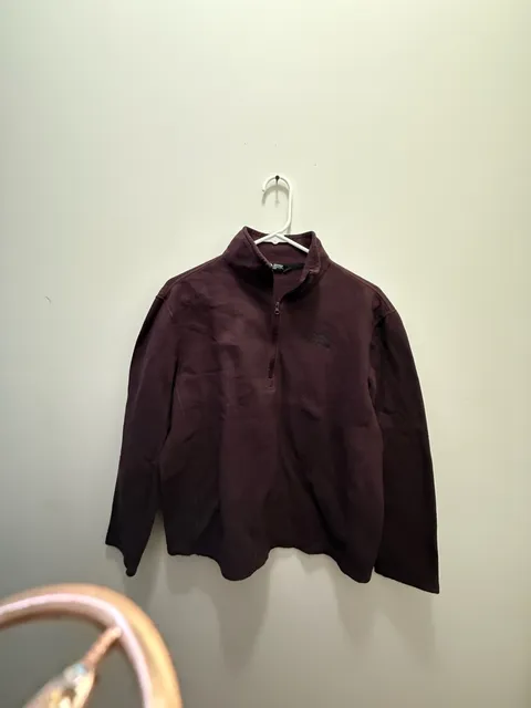 The North Face Fleece Pullover Size M Burgundy