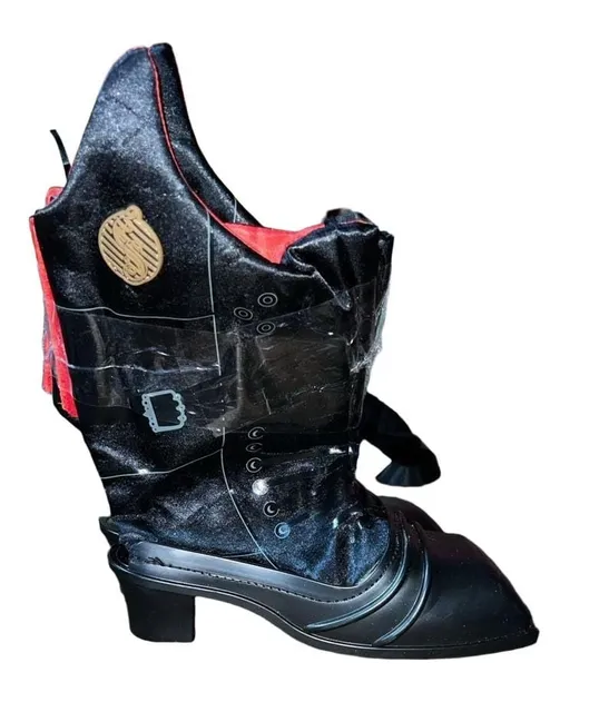 Universal City Studios Wicked Costume Boots Black Red Square Toe
