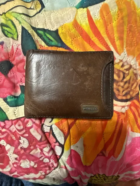 Fossil Brown Leather Bifold Wallet