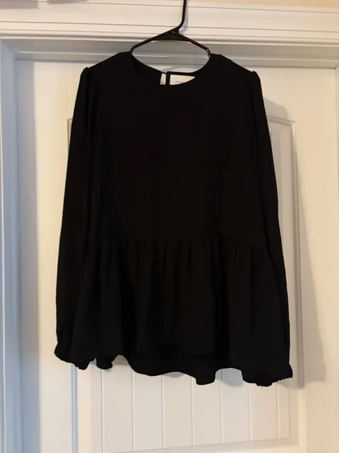 Pomander Place by Tuckernuck Black Long Sleeve Peplum Top Size L