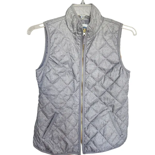 Old Navy Quilted Vest Gray Full Zip Pockets