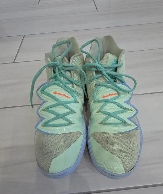 Nike Kyrie 5 SpongeBob SquarePants Squidward Size 10.5
