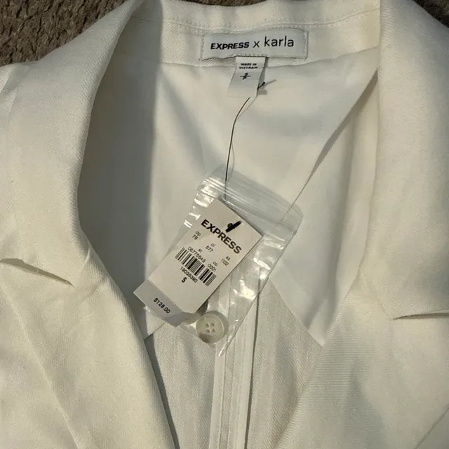EXPRESS x karla Blazer Size S White New With Tags