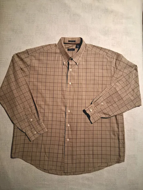 Van Heusen Plaid Button Down Shirt XL Tan Long Sleeve