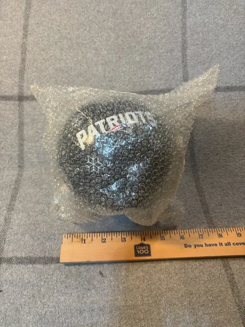 NFL New England Patriots Snow Globe