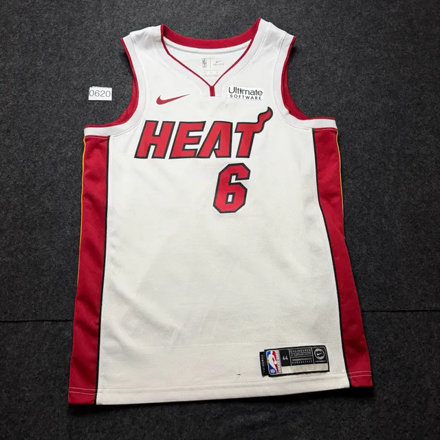 Nike Miami Heat LeBron James 6 Jersey Size 44 Medium White Swingman