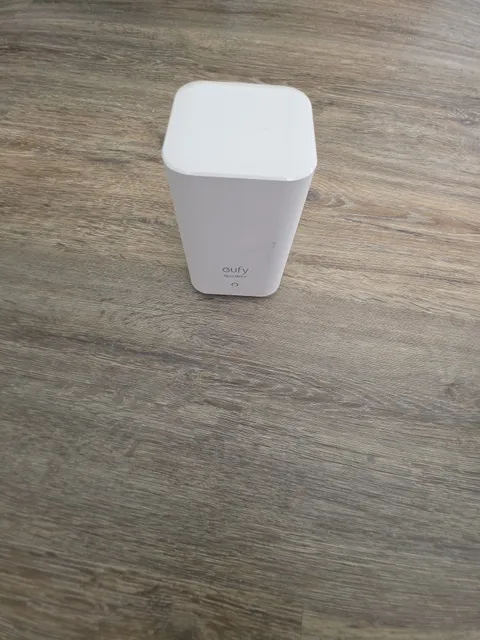 Eufy HomeBase 2 T8010 Security Hub