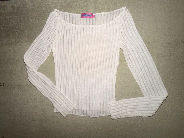 Eclikted Ribbed Long Sleeve Off Shoulder Crop Top XS White