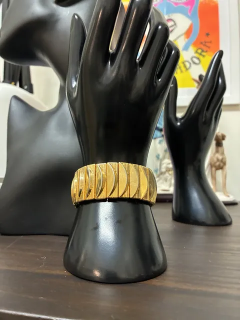 Vintage JAPAN 1980s Gold Tone Stretch Accordion Link Statement Bracelet