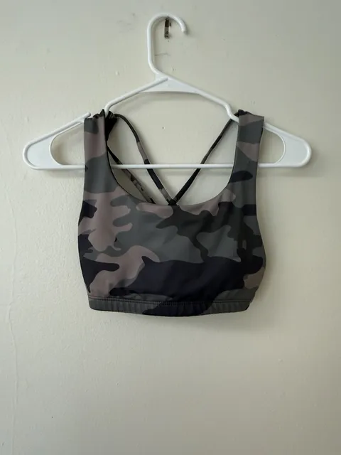 Onzie Sports Bra Camo Cross Back