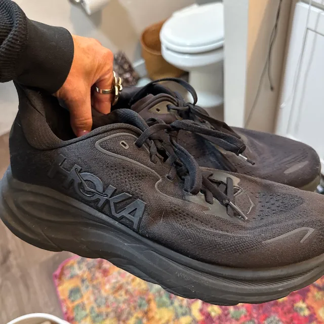 HOKA Bondi 8 Running Shoes Black 13