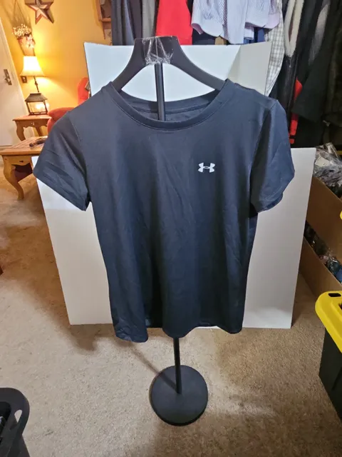 Under Armour HeatGear T-Shirt Size M Black
