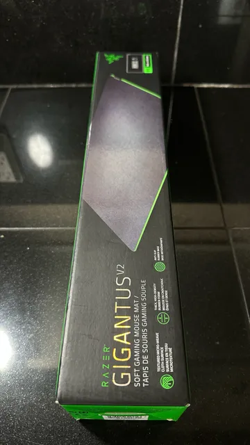 Brand New Razer Gigantus V2 XXL Gaming Mouse Mat