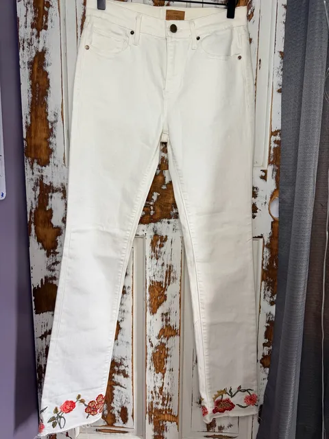 Driftwood Women’s Colette Jeans Size 26 White Floral Embroidery Boho Western