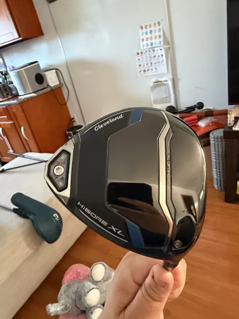 Cleveland HiBore XL Driver 10.5 Loft Black Golf Club