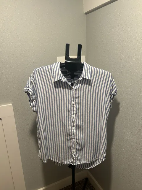 Beachlunchlounge Button-Up Shirt Size L Blue White Stripe Short Sleeve